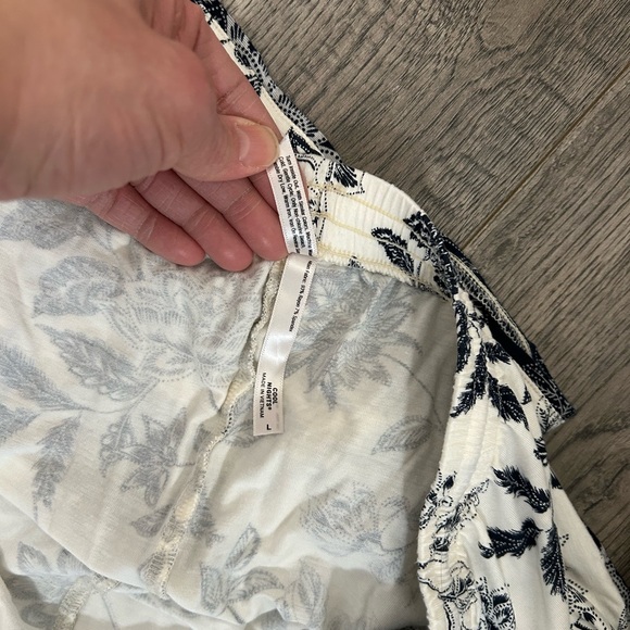 Soma Sleep Shorts - Picture 4 of 4